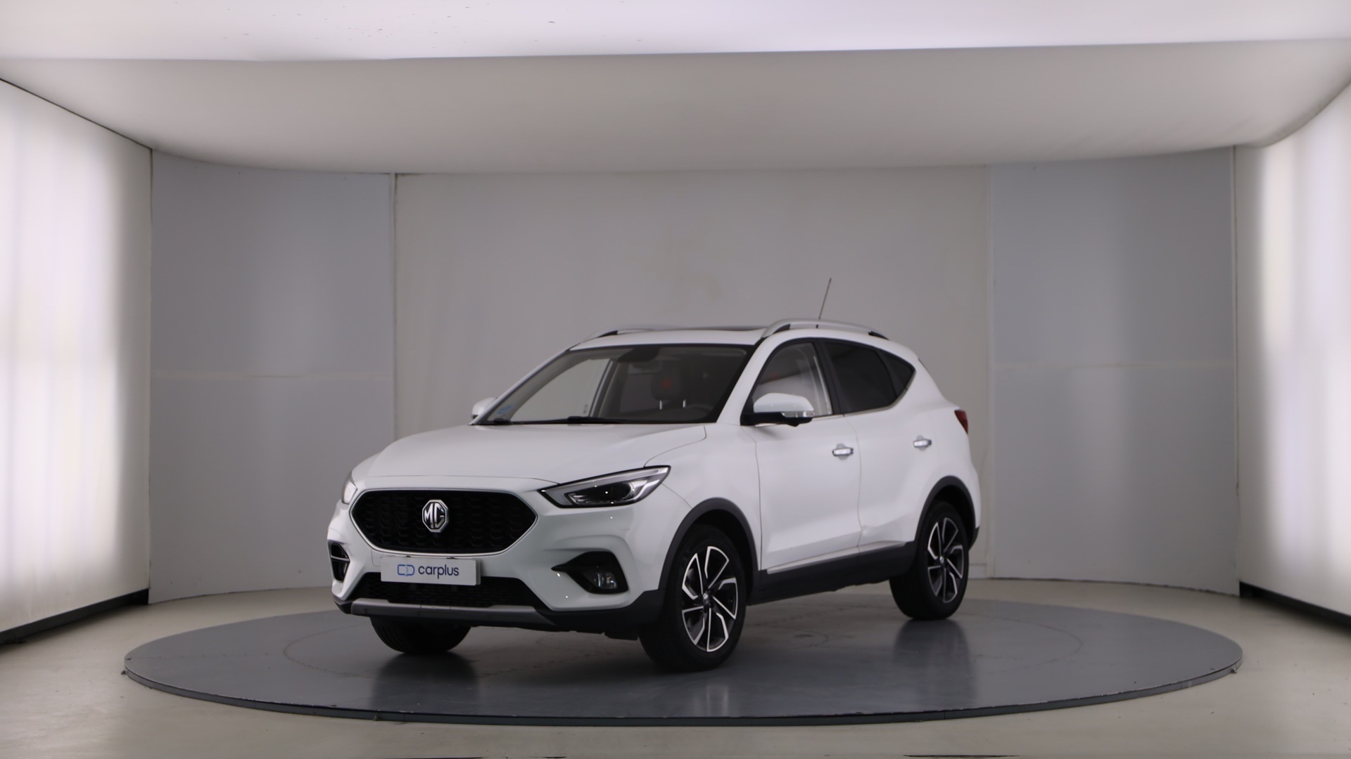 MG ZS - 6