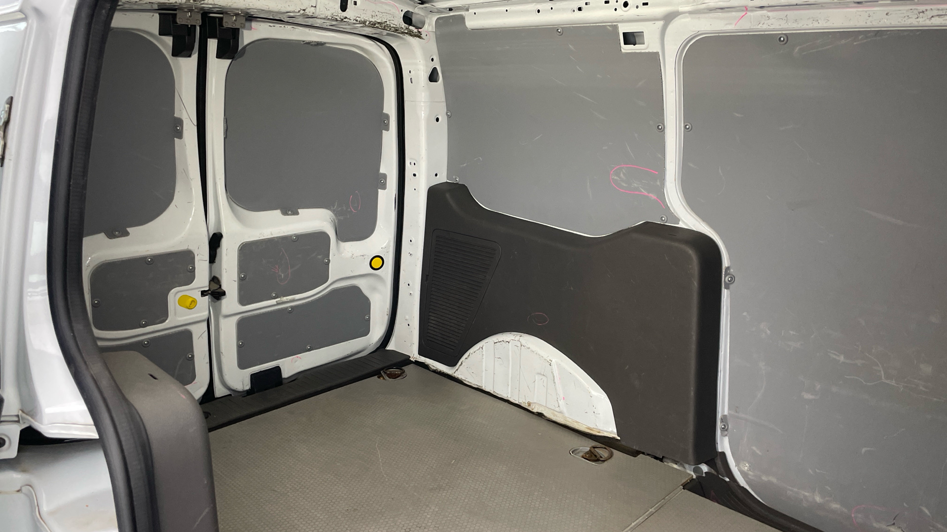 Ford Transit Connect - 12