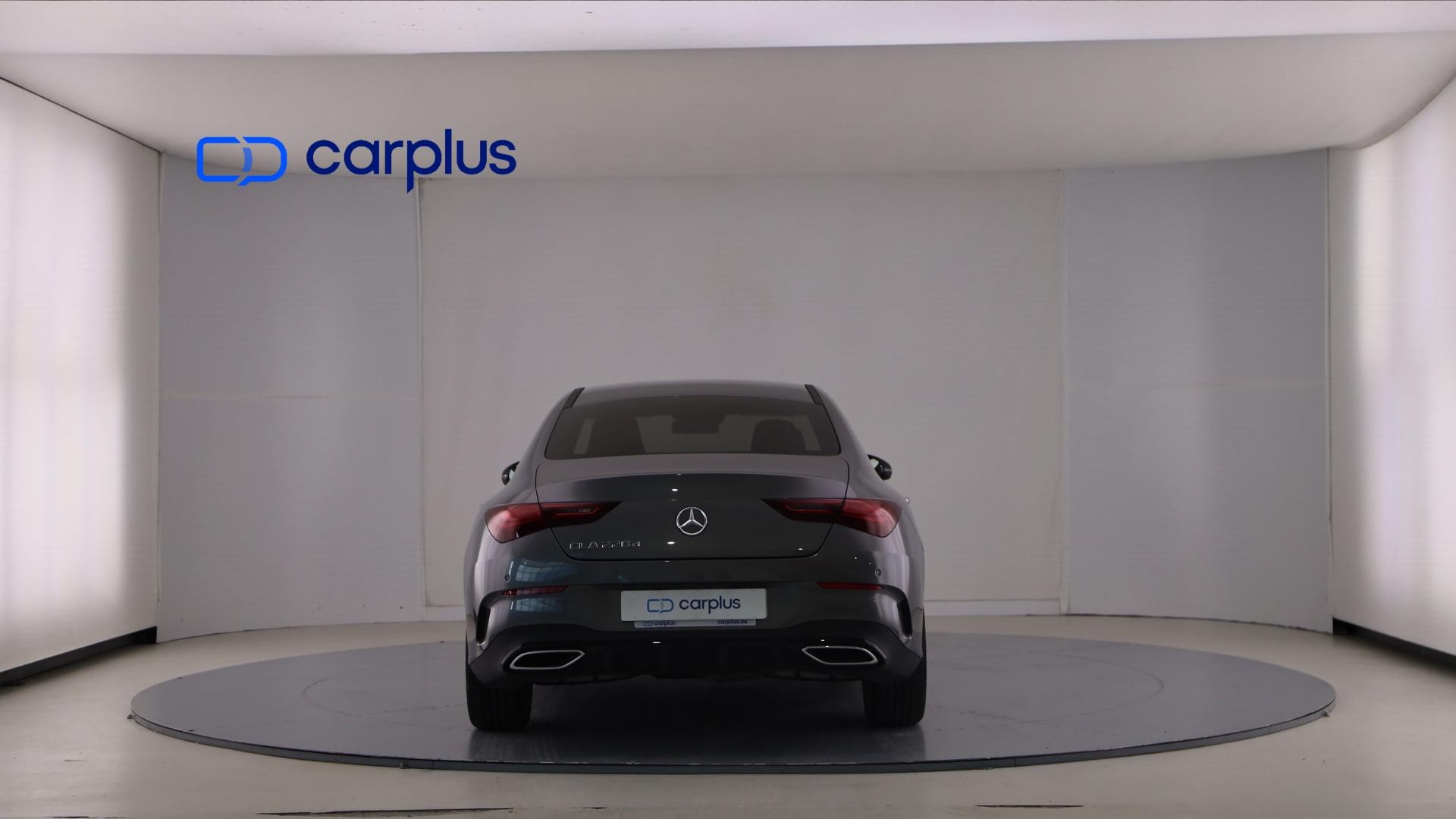 Mercedes-Benz CLA - 2