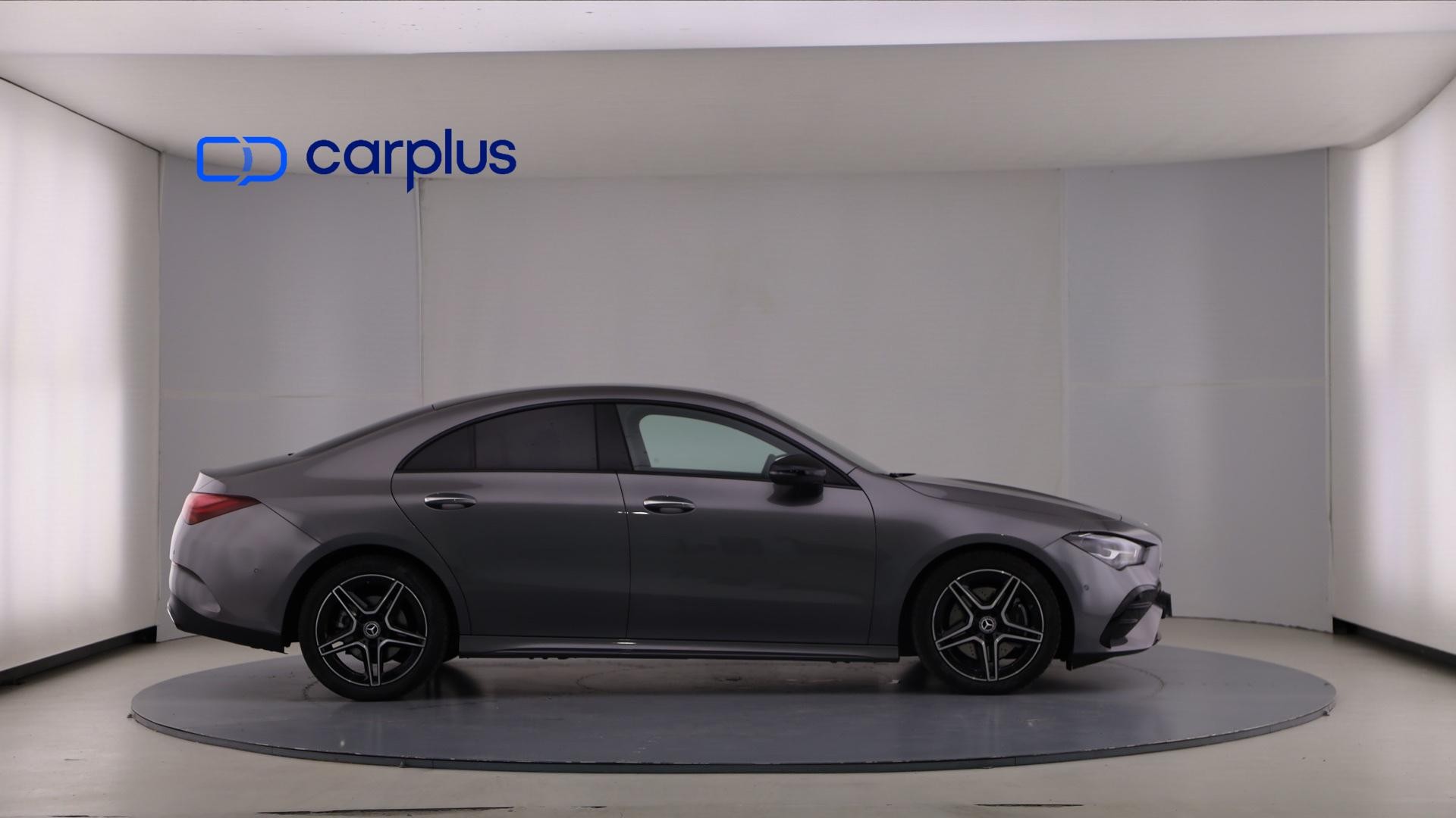 Mercedes-Benz CLA - 4