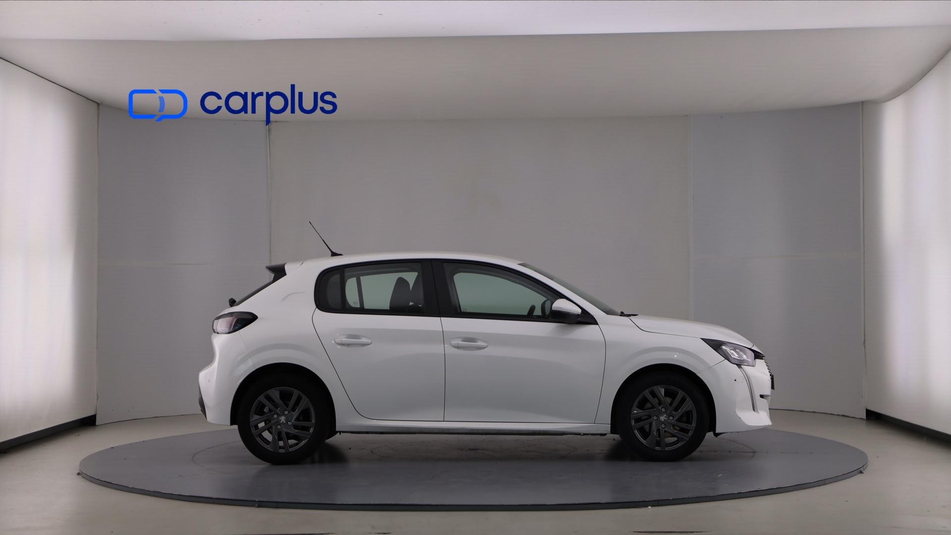 Peugeot 208 - 4