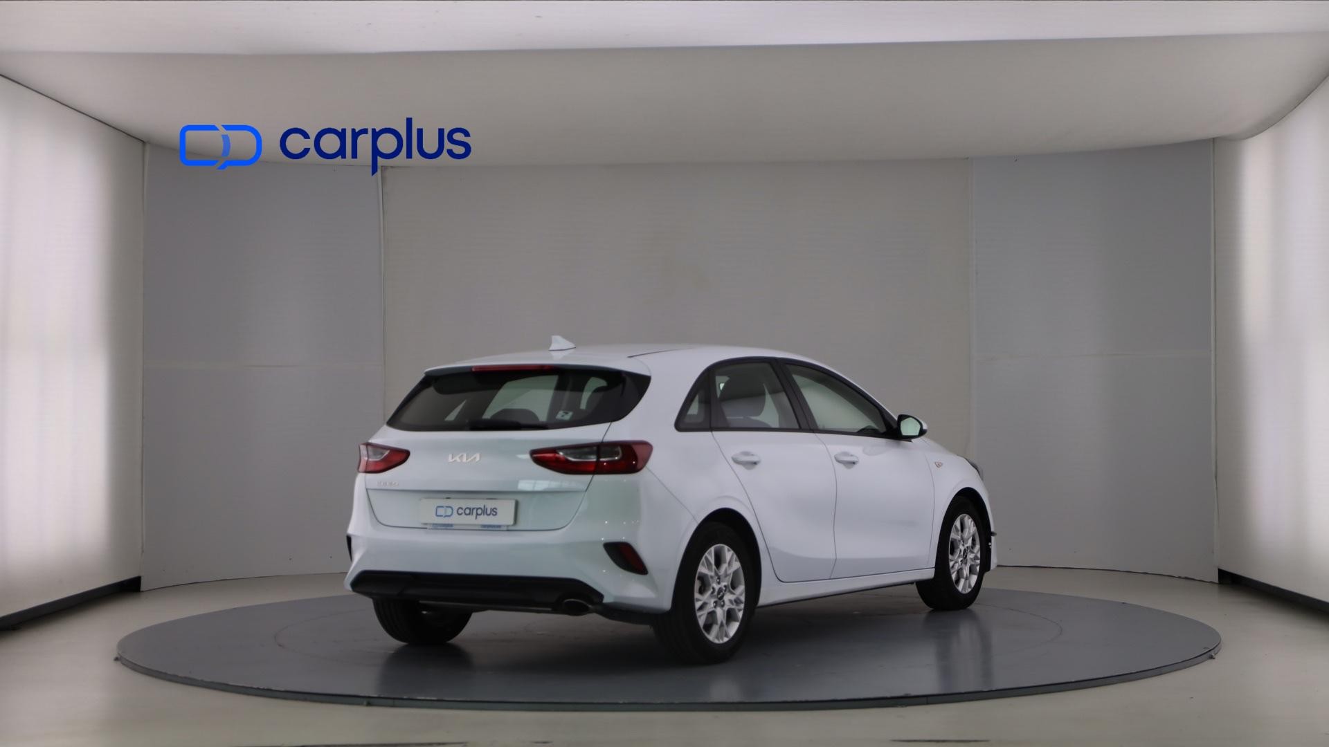 Kia Ceed - 3