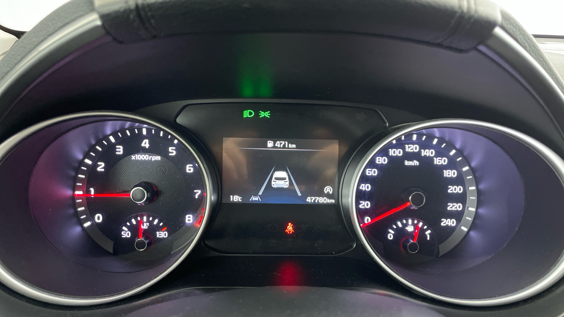 Kia Ceed - 9