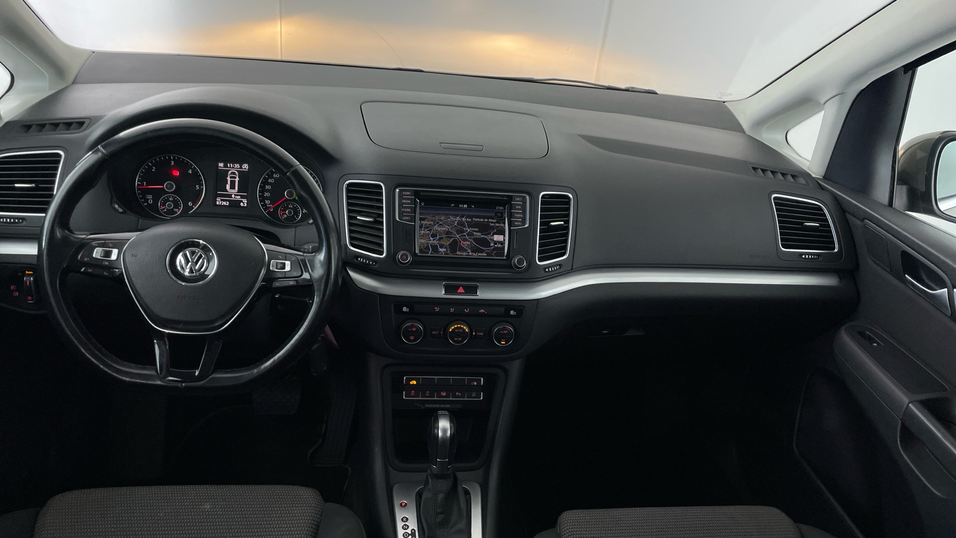 Volkswagen Sharan - 10