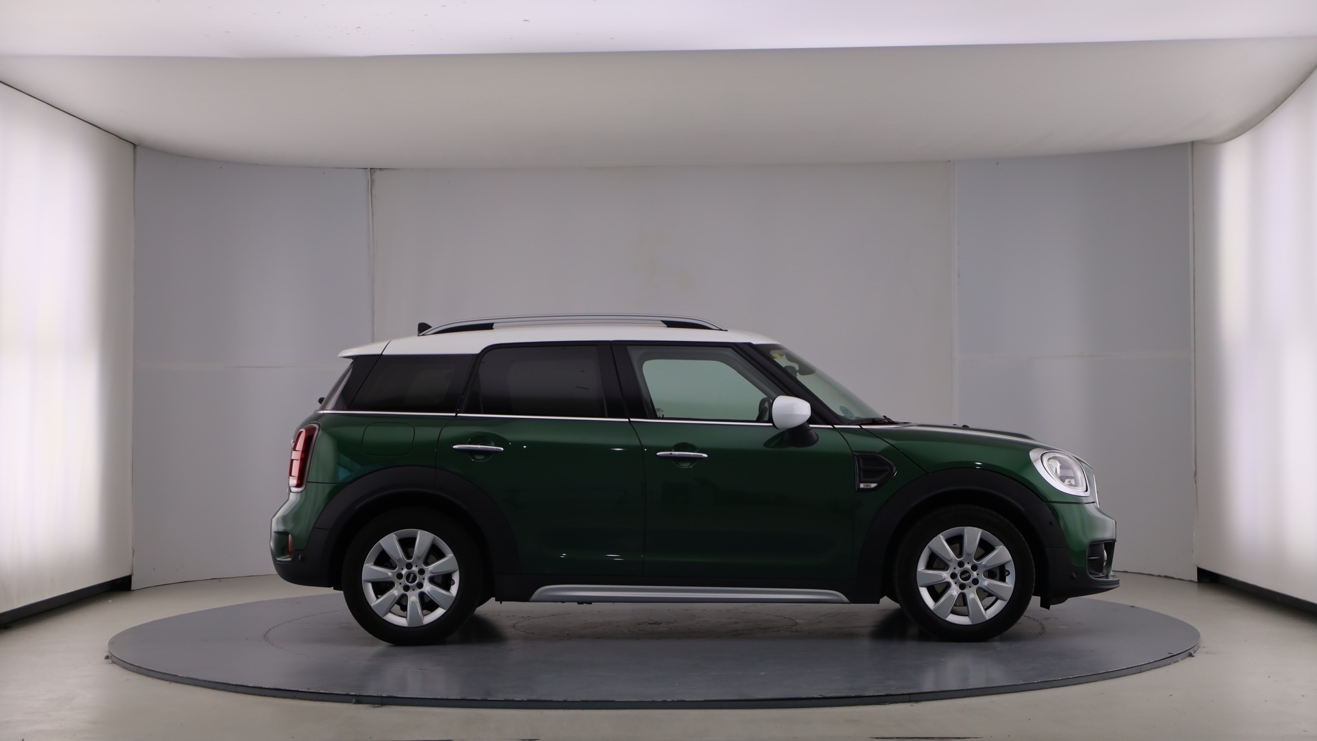 Mini Countryman - 4