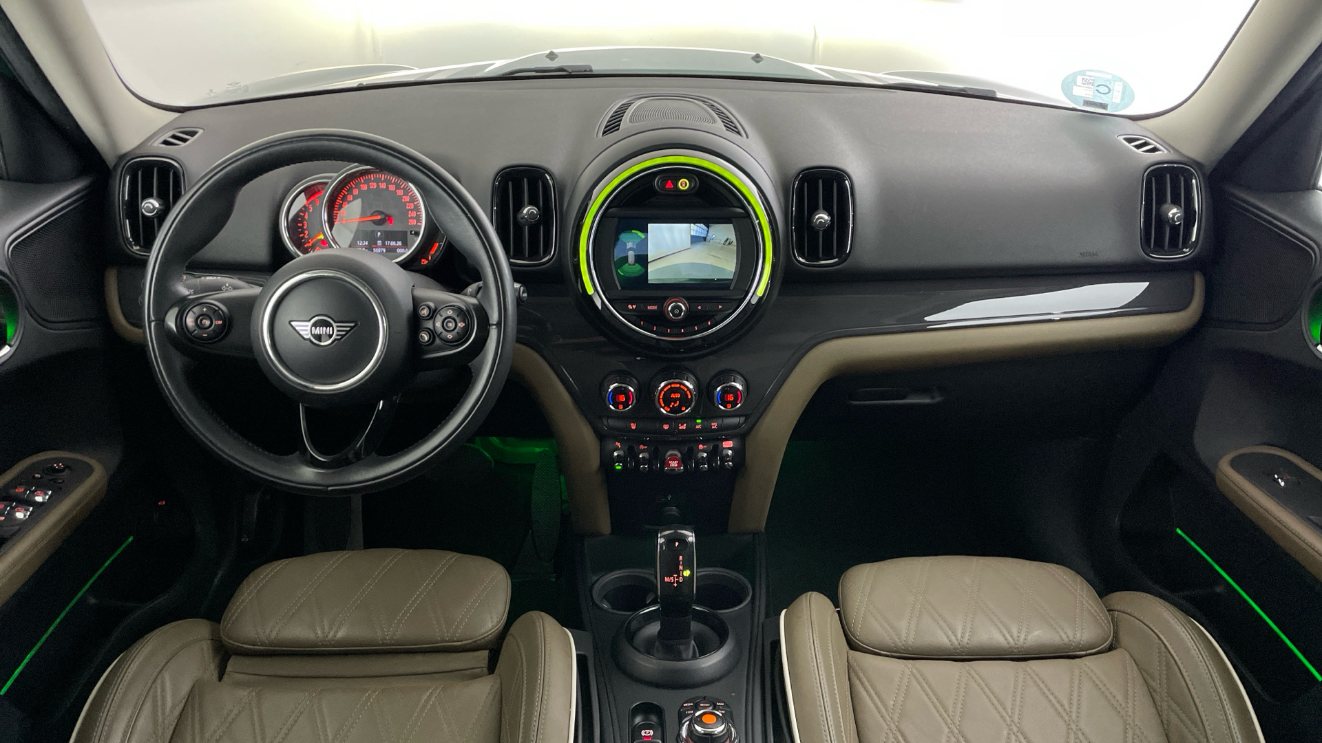 Mini Countryman - 10