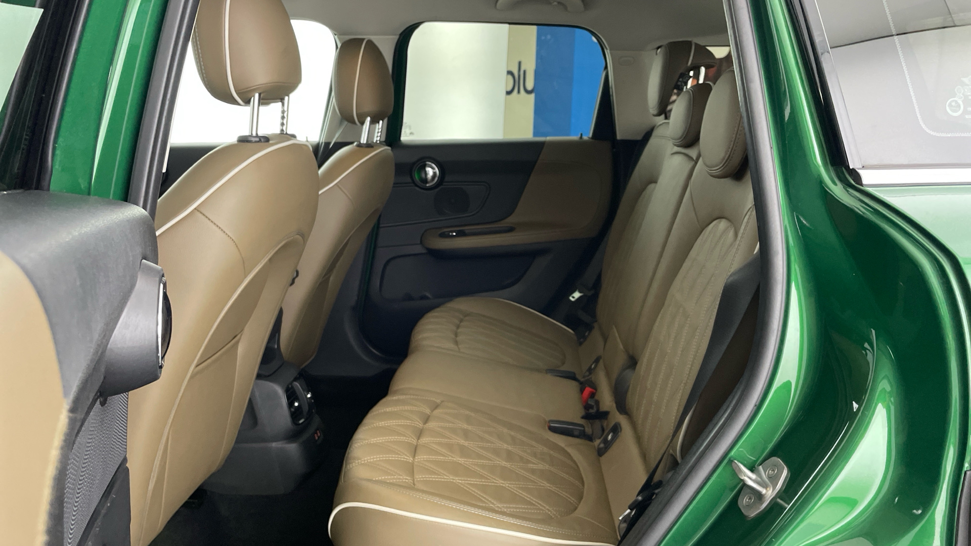 Mini Countryman - 12