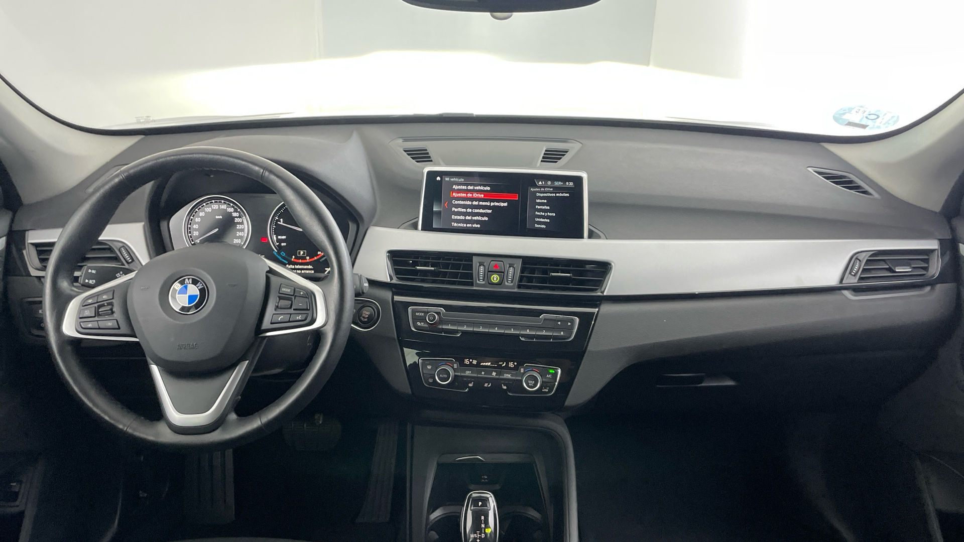 BMW X1 - 10