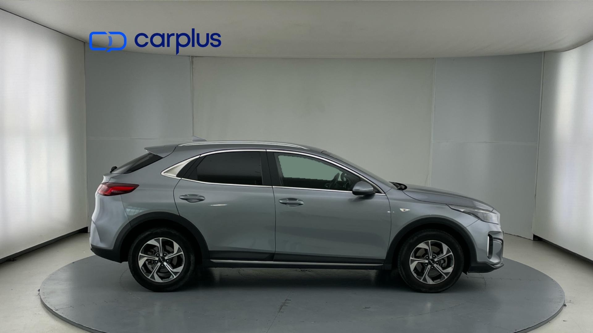 Kia XCeed - 8