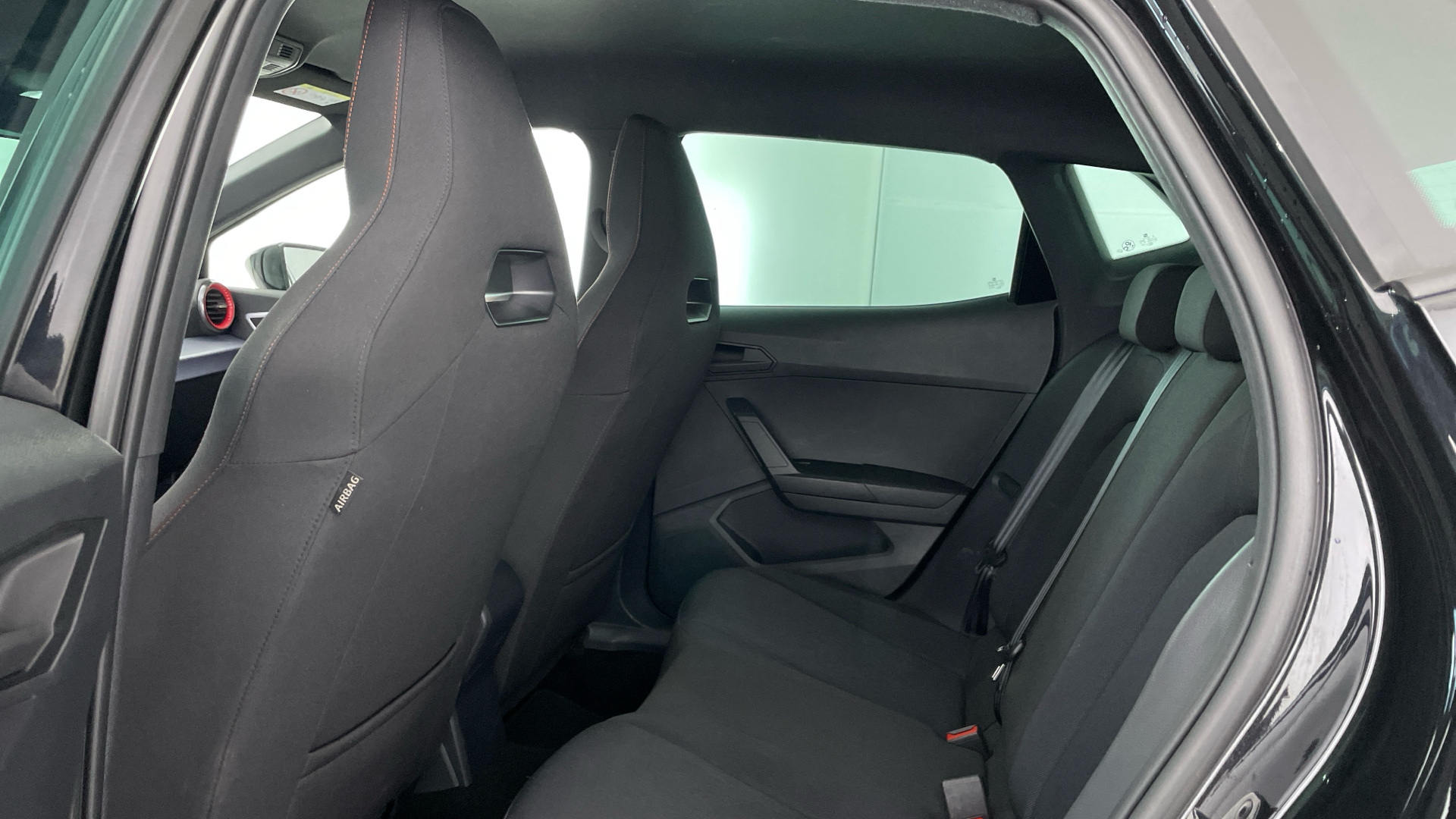SEAT Ibiza - 12
