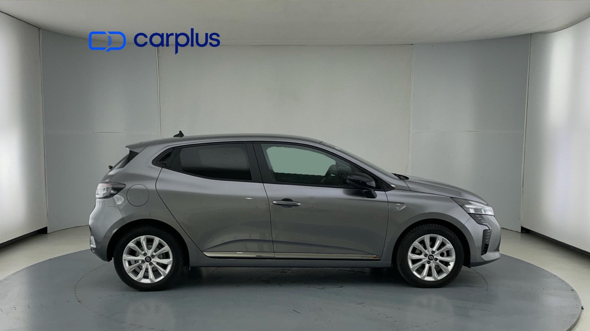 Renault Clio - 8