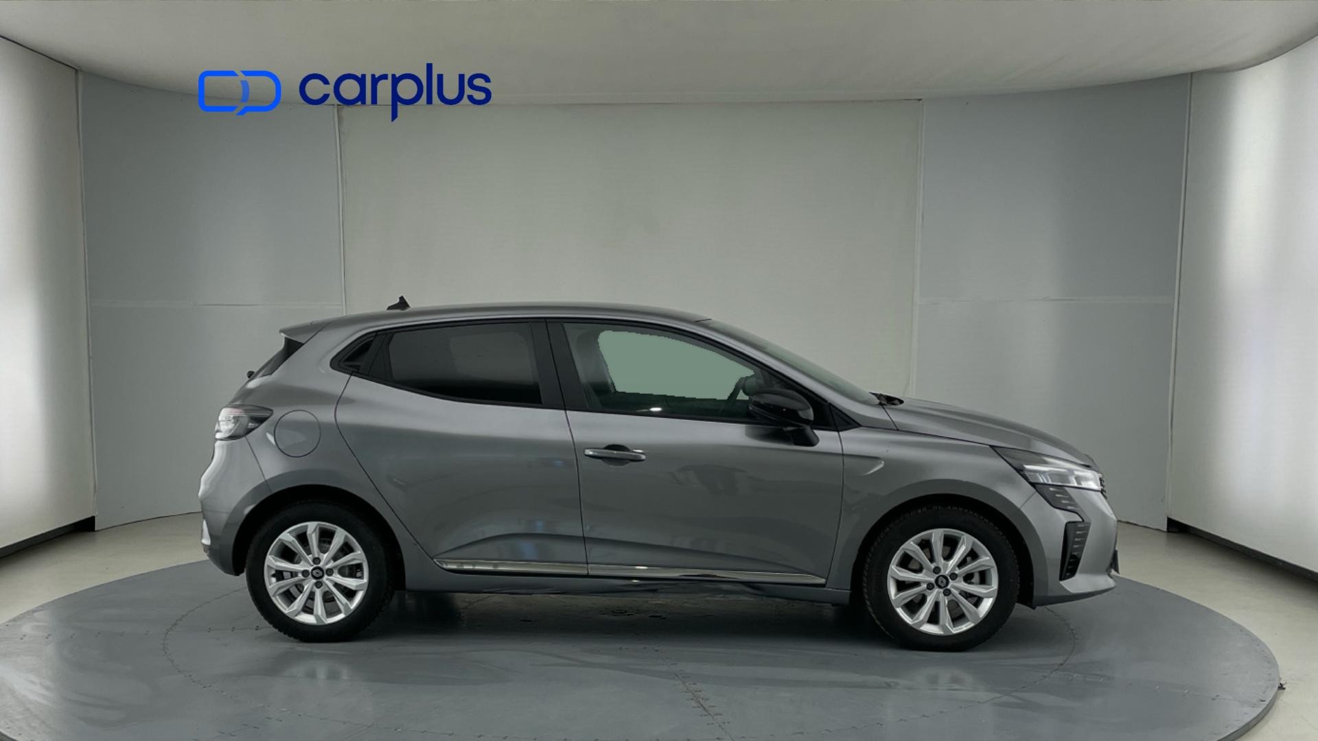 Renault Clio - 8