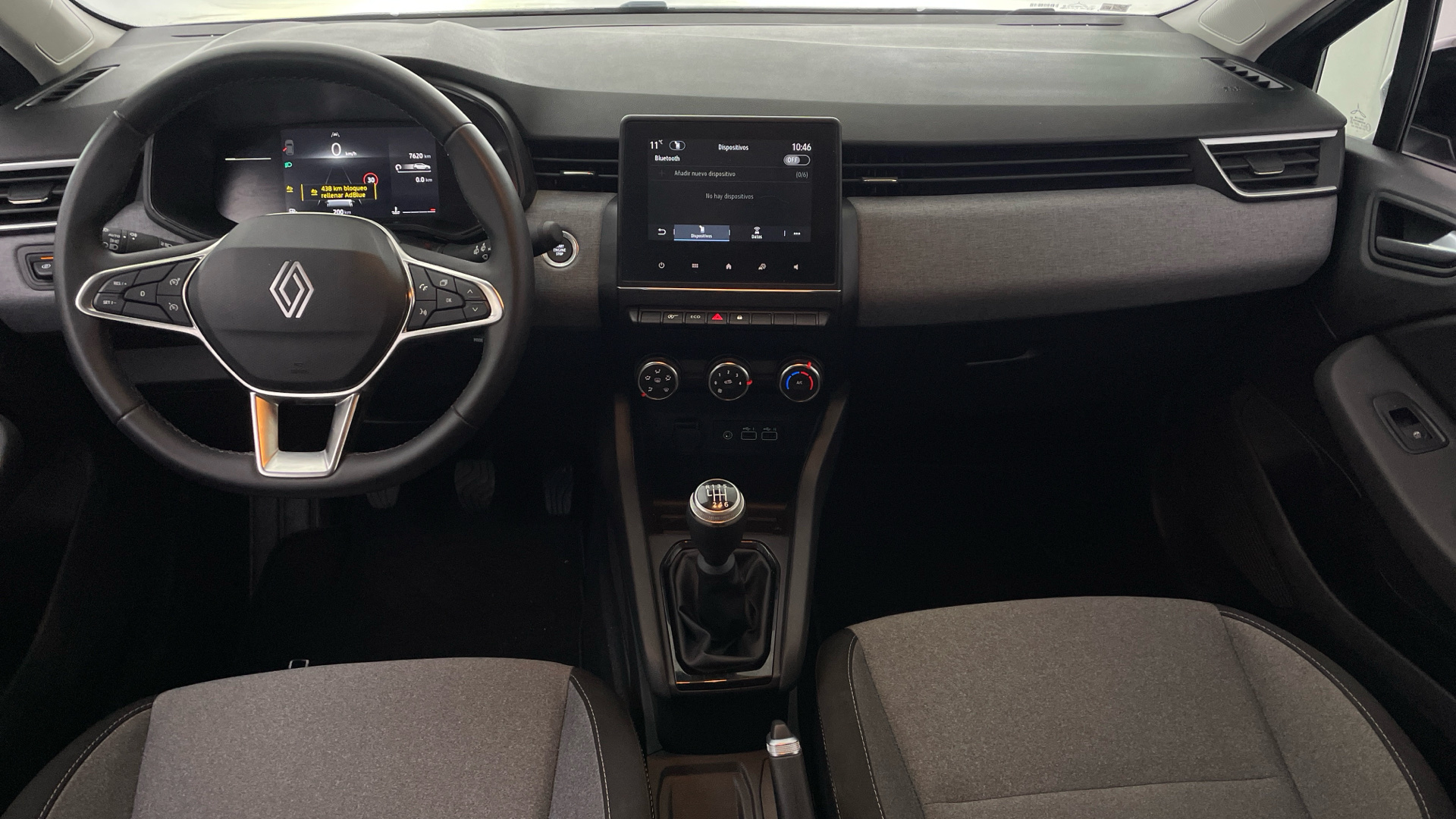 Renault Clio - 10