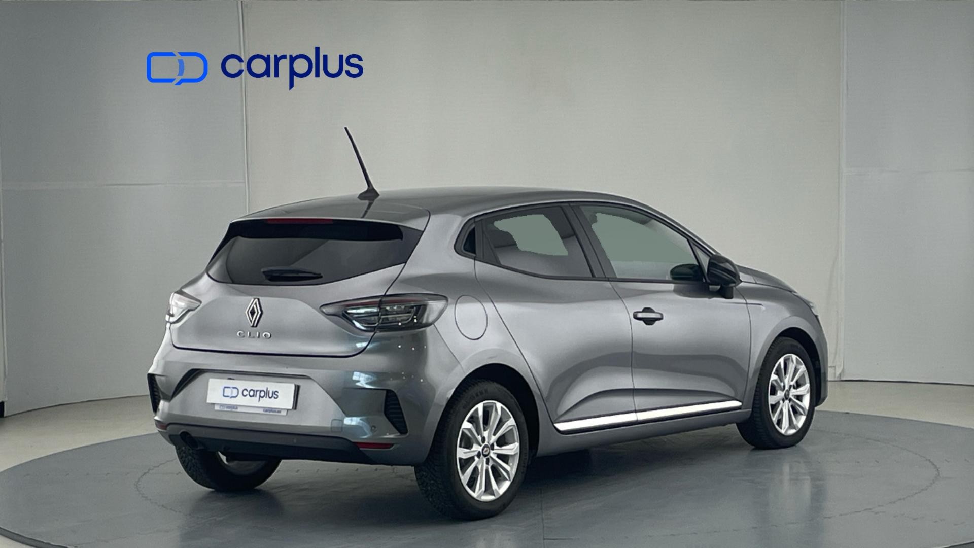 Renault Clio - 7