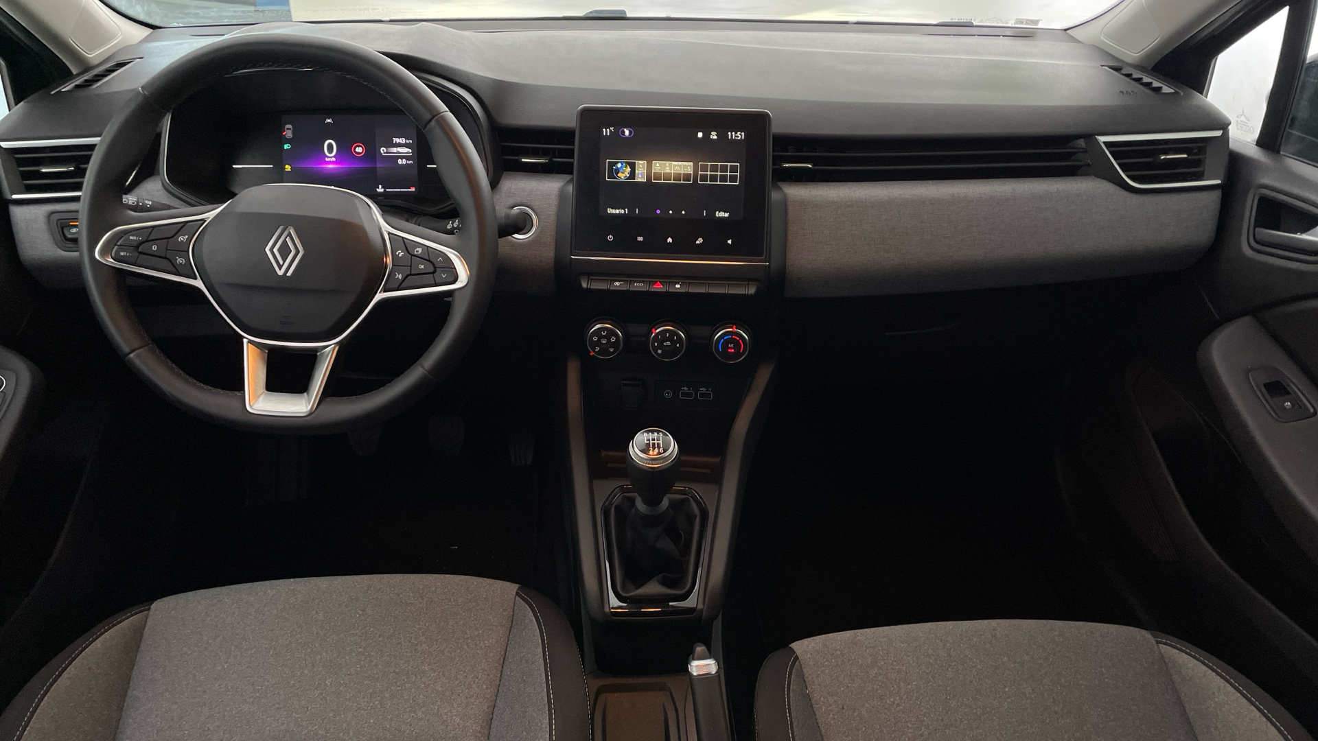 Renault Clio - 10