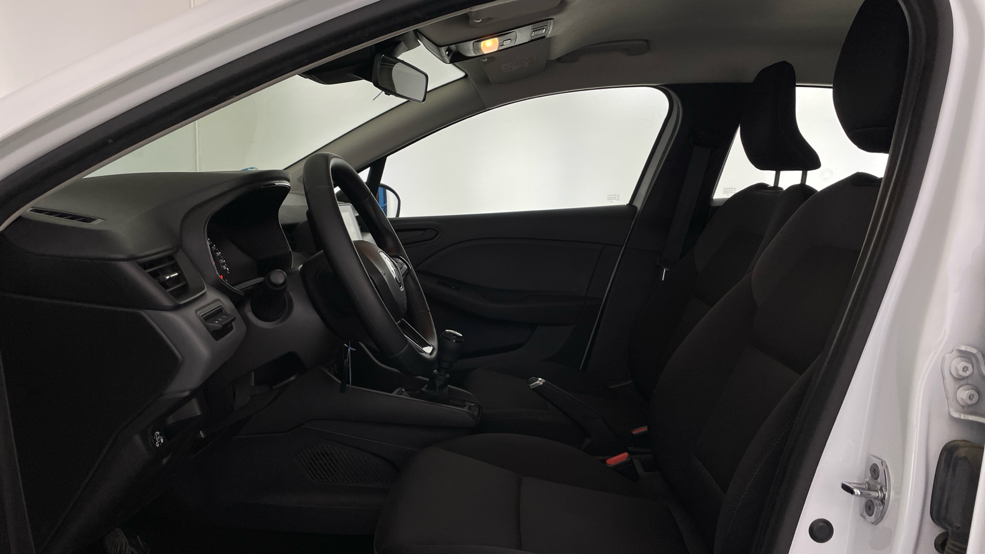 Renault Clio - 11
