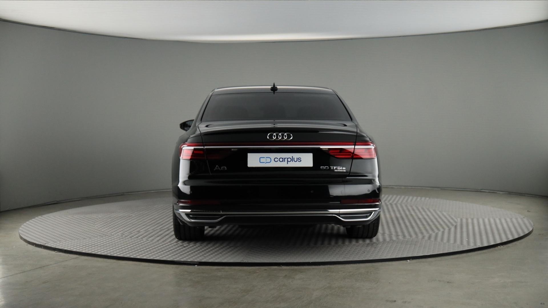 Audi A8 - 2