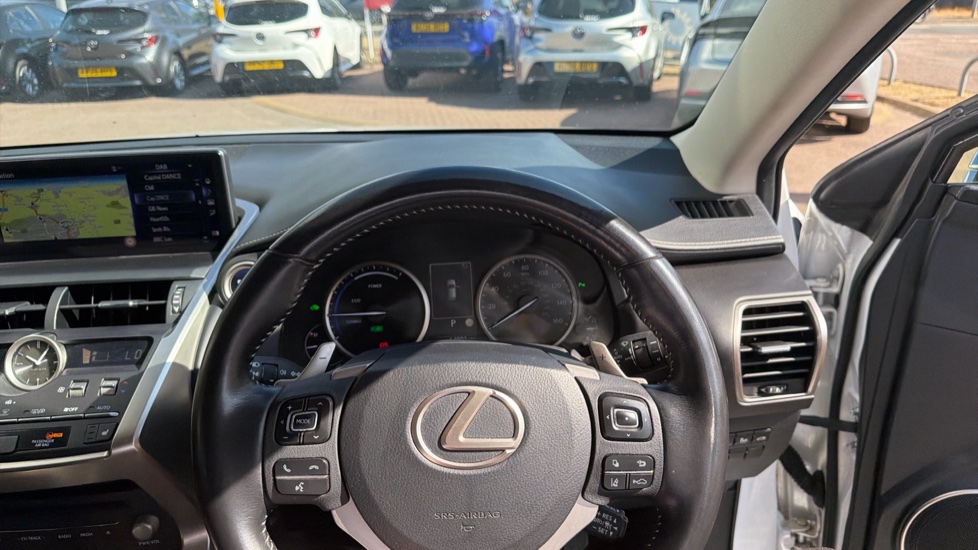 Lexus NX 300h 2.5 5dr CVT [8 Inch Nav] Hybrid Estate - Image 7