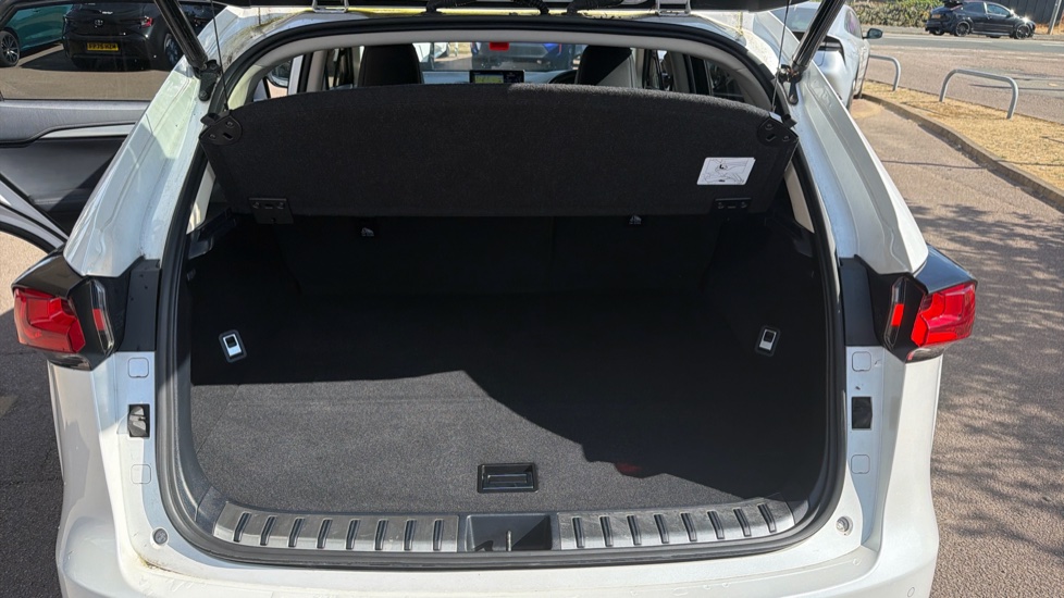 Lexus NX 300h 2.5 5dr CVT [8 Inch Nav] Hybrid Estate - Image 13