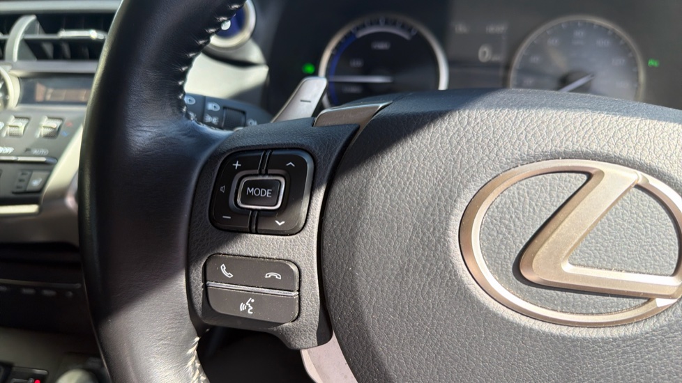 Lexus NX 300h 2.5 5dr CVT [8 Inch Nav] Hybrid Estate - Image 29