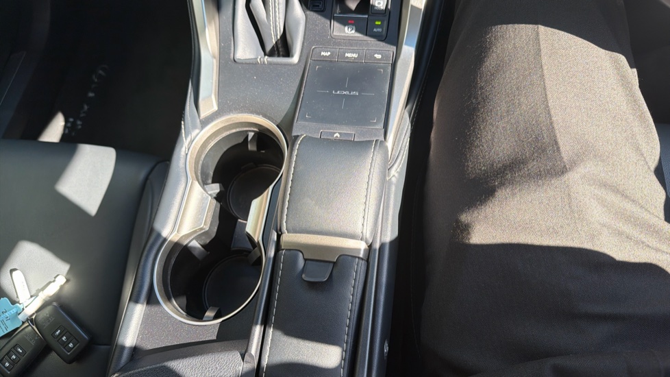 Lexus NX 300h 2.5 5dr CVT [8 Inch Nav] Hybrid Estate - Image 39