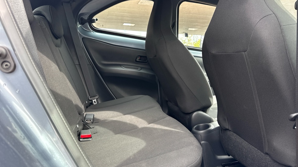 Toyota Aygo X 1.0 VVT-i Pure 5dr Auto Petrol Hatchback - Image 8