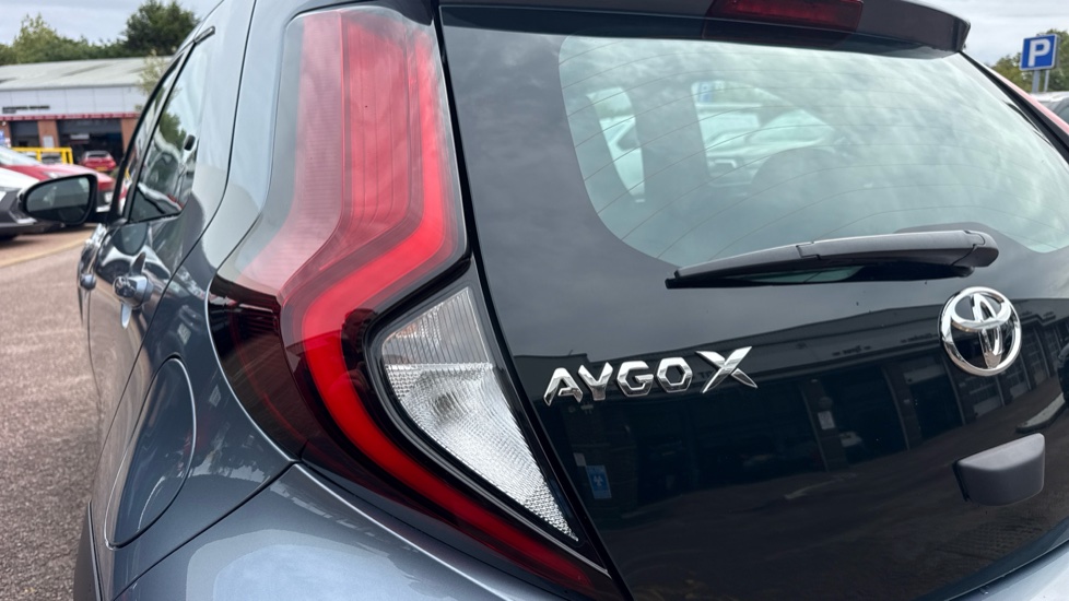 Toyota Aygo X 1.0 VVT-i Pure 5dr Auto Petrol Hatchback - Image 21