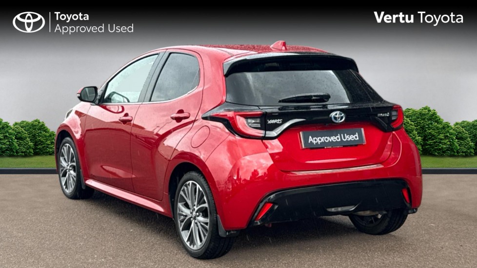 Toyota Yaris 1.5 Hybrid Excel 5dr CVT Hybrid Hatchback - Image 4