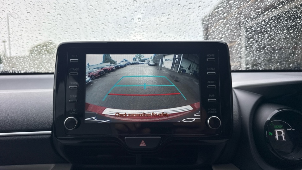 Toyota Yaris 1.5 Hybrid Excel 5dr CVT Hybrid Hatchback - Image 36