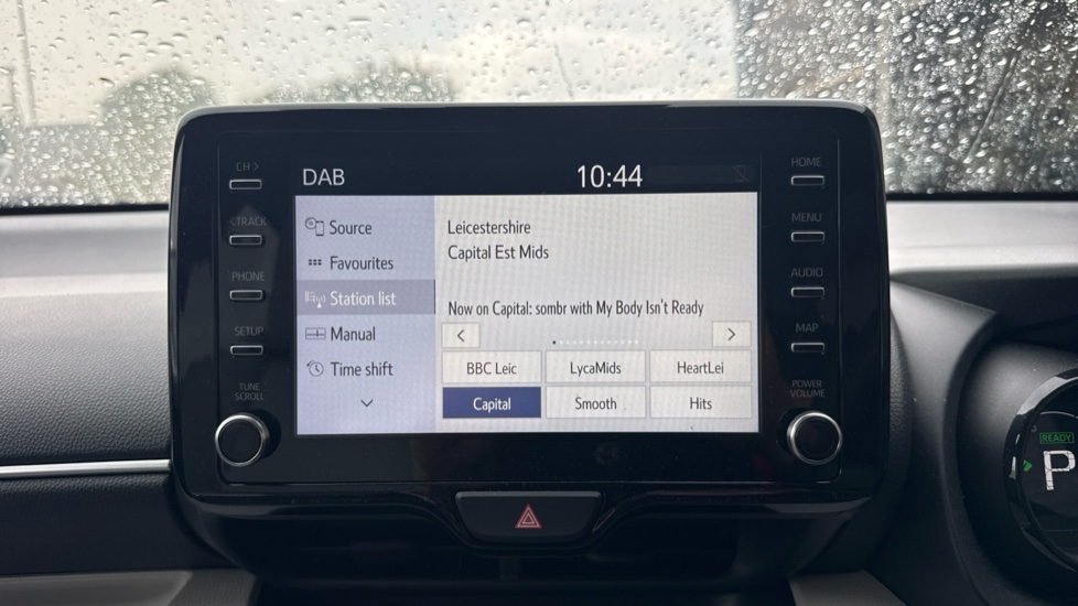 Toyota Yaris 1.5 Hybrid Excel 5dr CVT Hybrid Hatchback - Image 43