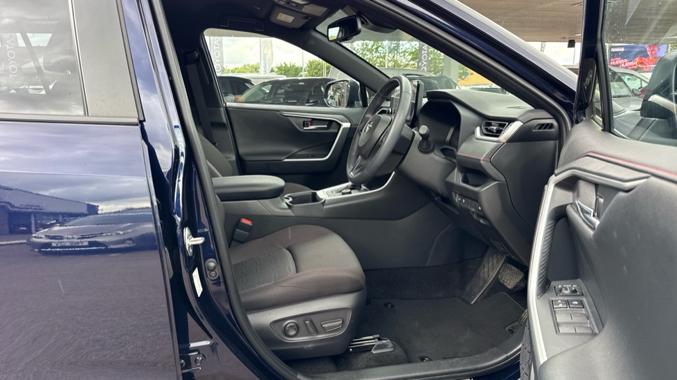 Toyota RAV4 2.5 PHEV Design 5dr CVT Estate - Image 12