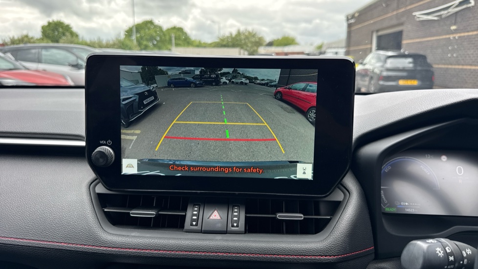 Toyota RAV4 2.5 PHEV Design 5dr CVT Estate - Image 37