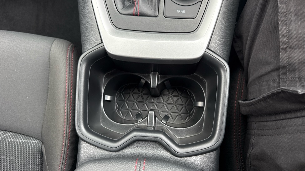 Toyota RAV4 2.5 PHEV Design 5dr CVT Estate - Image 51