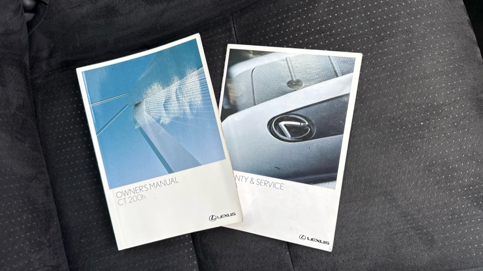 Lexus CT 200h 1.8 Advance 5dr CVT Auto Hybrid Hatchback - Image 27