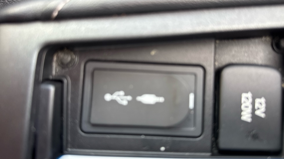 Lexus CT 200h 1.8 Advance 5dr CVT Auto Hybrid Hatchback - Image 37
