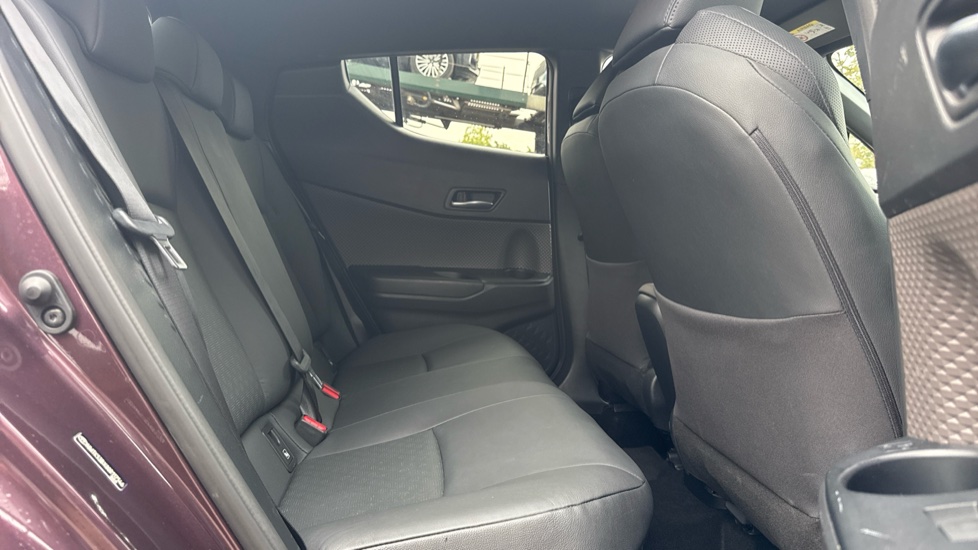 Toyota C-HR 2.0 Hybrid Excel 5dr CVT Hybrid Hatchback - Image 8