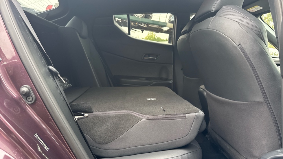 Toyota C-HR 2.0 Hybrid Excel 5dr CVT Hybrid Hatchback - Image 18