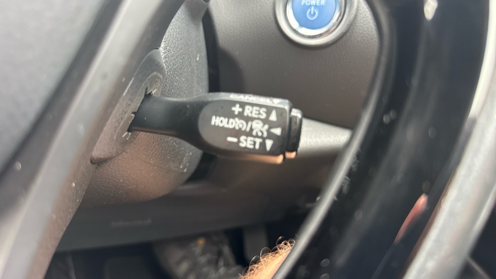 Toyota C-HR 2.0 Hybrid Excel 5dr CVT Hybrid Hatchback - Image 49