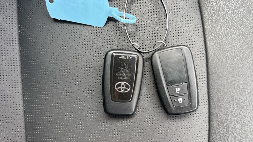 Toyota C-HR 1.2T Excel 5dr CVT AWD [Leather] Petrol Hatchback - Image 28