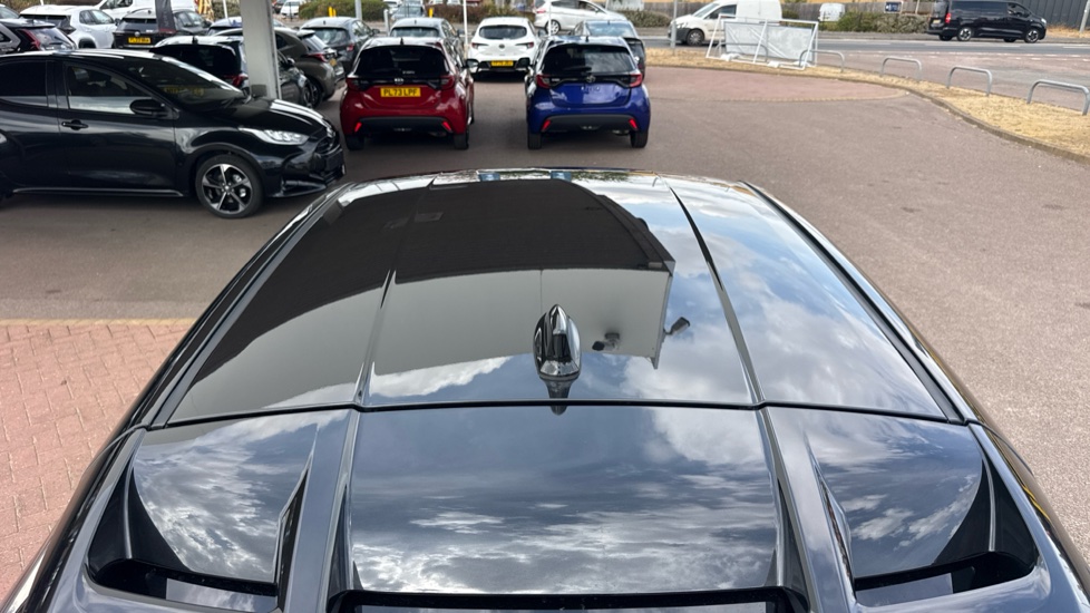 Toyota C-HR 1.2T Excel 5dr CVT AWD [Leather] Petrol Hatchback - Image 29