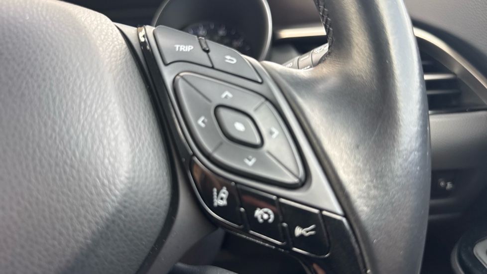 Toyota C-HR 1.2T Excel 5dr CVT AWD [Leather] Petrol Hatchback - Image 31