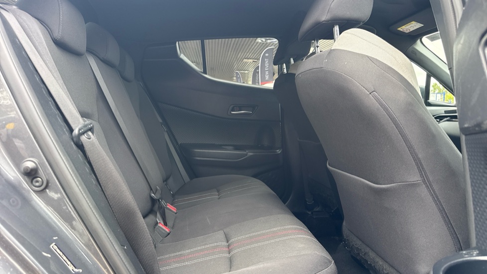 Toyota C-HR 1.8 Hybrid GR Sport 5dr CVT Hybrid Hatchback - Image 8