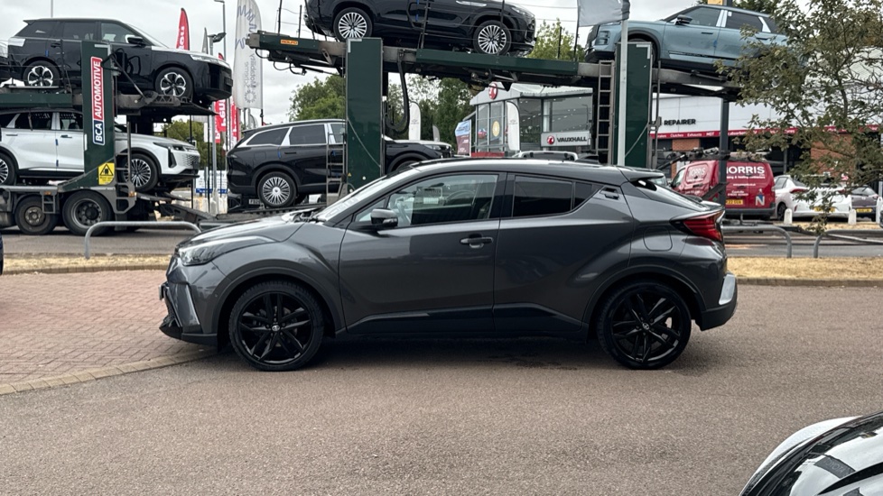 Toyota C-HR 1.8 Hybrid GR Sport 5dr CVT Hybrid Hatchback - Image 24