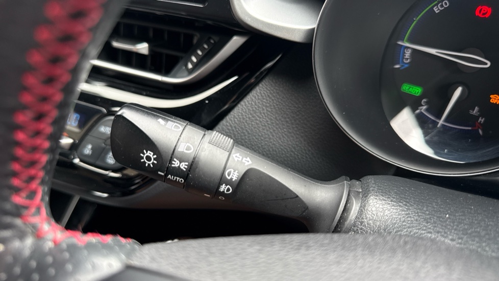 Toyota C-HR 1.8 Hybrid GR Sport 5dr CVT Hybrid Hatchback - Image 32