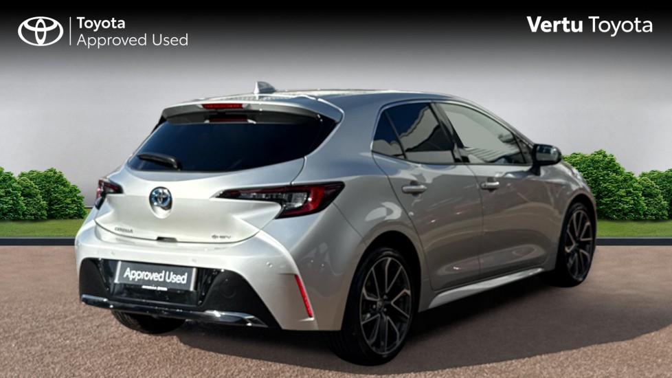 Toyota Corolla 1.8 Hybrid Excel 5dr CVT Hybrid Hatchback - Image 2