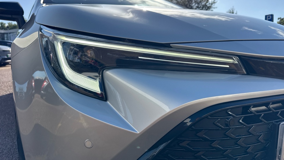 Toyota Corolla 1.8 Hybrid Excel 5dr CVT Hybrid Hatchback - Image 20