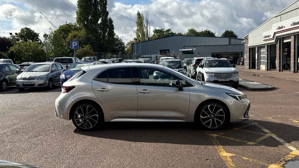 Toyota Corolla 1.8 Hybrid Excel 5dr CVT Hybrid Hatchback - Image 23