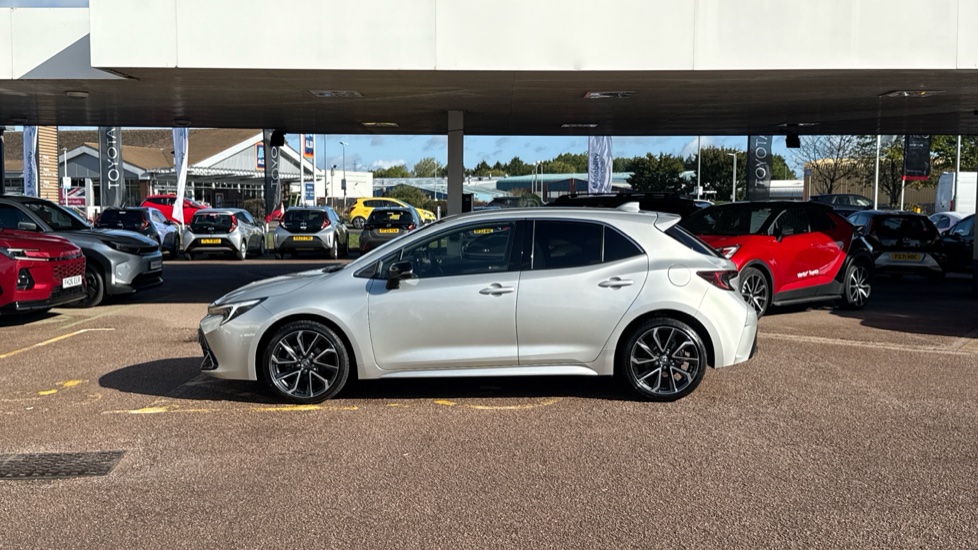 Toyota Corolla 1.8 Hybrid Excel 5dr CVT Hybrid Hatchback - Image 24