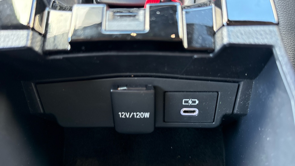 Toyota Corolla 1.8 Hybrid Excel 5dr CVT Hybrid Hatchback - Image 39
