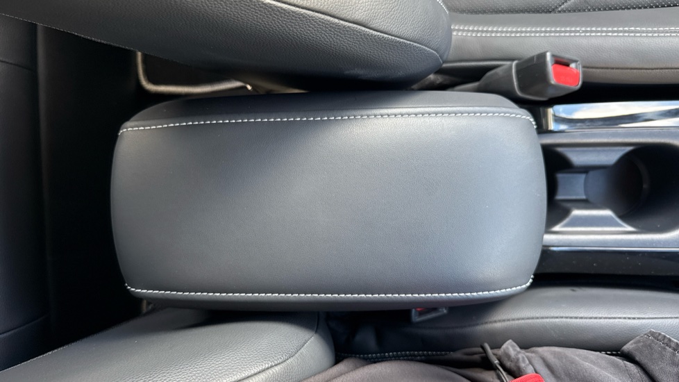 Toyota Corolla 1.8 Hybrid Excel 5dr CVT Hybrid Hatchback - Image 52